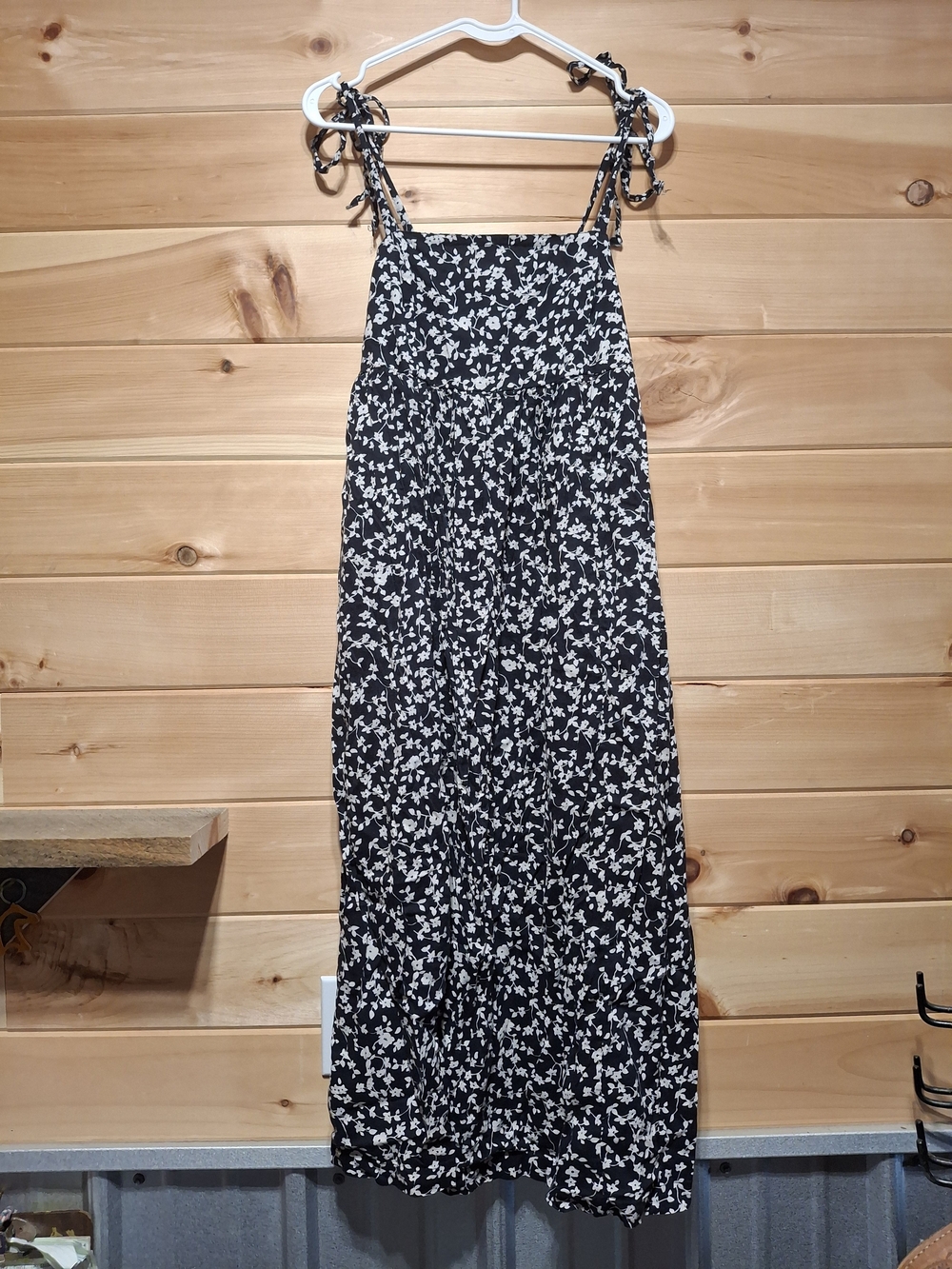 Old Navy Black Floral Tie-Shoulder Maxi Dress